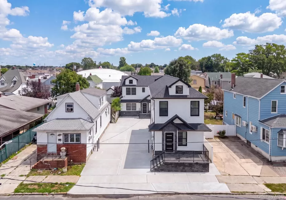 23 Doherty Avenue, Hempstead, NY, 7 Bedrooms Bedrooms, 20 Rooms Rooms,5 BathroomsBathrooms,Residential,For Rent,Doherty,0,KEY1019267 23 Doherty Avenue, Hempstead, NY, 7 Bedrooms Bedrooms, 20 Rooms Rooms,5 BathroomsBathrooms,Residential,For Rent,Doherty,0,KEY1019267