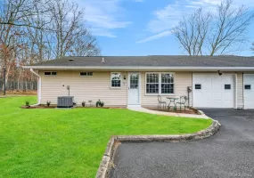 380 Woodbridge Drive, Brookhaven, NY, 2 Bedrooms Bedrooms, 5 Rooms Rooms,2 BathroomsBathrooms,Residential,For Rent,Woodbridge,0,942060 380 Woodbridge Drive, Brookhaven, NY, 2 Bedrooms Bedrooms, 5 Rooms Rooms,2 BathroomsBathrooms,Residential,For Rent,Woodbridge,0,942060