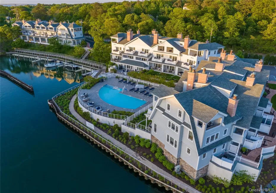 7 Old Boathouse Lane, Southampton, NY, 3 Bedrooms Bedrooms, 9 Rooms Rooms,3 BathroomsBathrooms,Residential,For Rent,Old Boathouse,0,979029 7 Old Boathouse Lane, Southampton, NY, 3 Bedrooms Bedrooms, 9 Rooms Rooms,3 BathroomsBathrooms,Residential,For Rent,Old Boathouse,0,979029