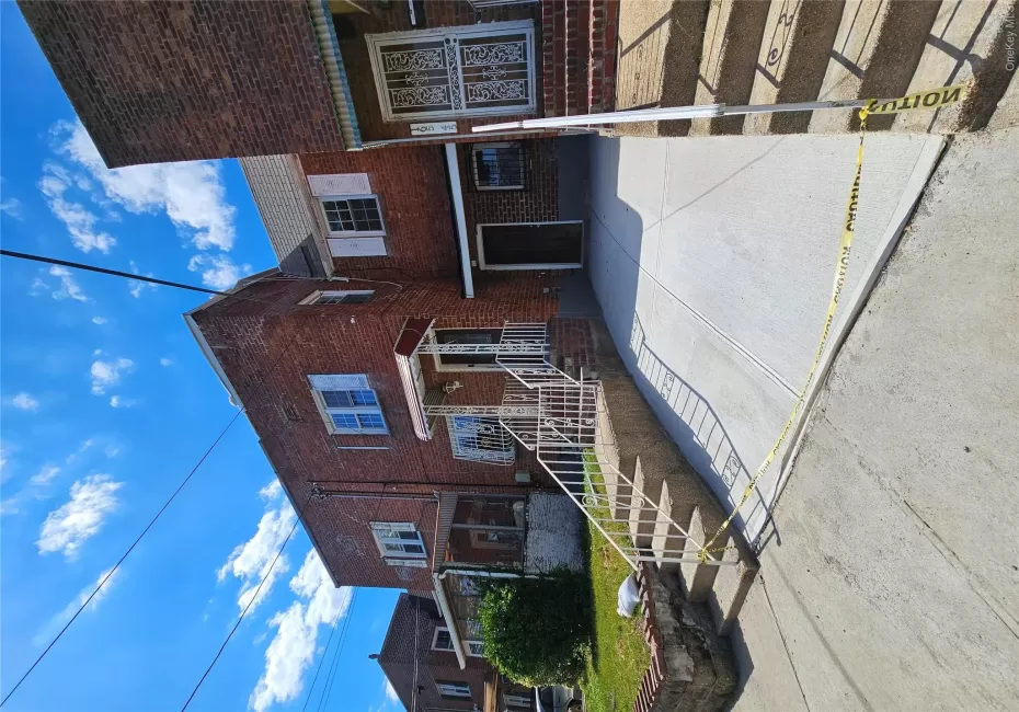 16543 144th Terrace, New York, NY, 3 Bedrooms Bedrooms, 8 Rooms Rooms,3 BathroomsBathrooms,Residential,For Rent,144th,0,1019168 16543 144th Terrace, New York, NY, 3 Bedrooms Bedrooms, 8 Rooms Rooms,3 BathroomsBathrooms,Residential,For Rent,144th,0,1019168