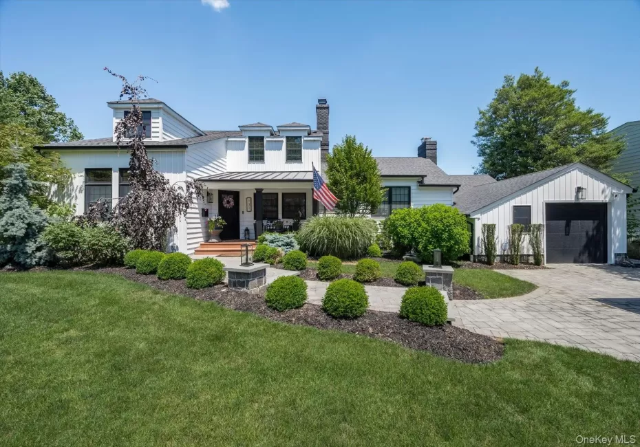 131 Fairview Road, Oyster Bay, NY, 5 Bedrooms Bedrooms, 13 Rooms Rooms,2 BathroomsBathrooms,Residential,For Rent,Fairview,0,1019156 131 Fairview Road, Oyster Bay, NY, 5 Bedrooms Bedrooms, 13 Rooms Rooms,2 BathroomsBathrooms,Residential,For Rent,Fairview,0,1019156