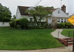 92 Melvin Avenue, Hempstead, NY, 4 Bedrooms Bedrooms, 7 Rooms Rooms,2 BathroomsBathrooms,Residential,For Rent,Melvin,0,1019317 92 Melvin Avenue, Hempstead, NY, 4 Bedrooms Bedrooms, 7 Rooms Rooms,2 BathroomsBathrooms,Residential,For Rent,Melvin,0,1019317