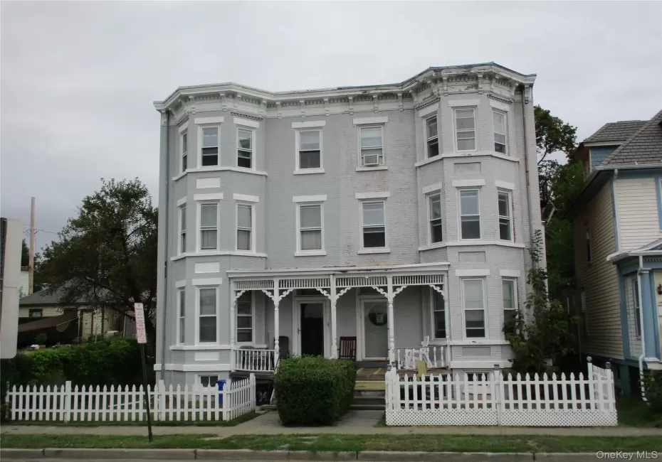 33 Bayview Terrace, Newburgh (city), NY, 1 Bedroom Bedrooms, 5 Rooms Rooms,1 BathroomBathrooms,Residential Lease,For Rent,Bayview,0,1019193 33 Bayview Terrace, Newburgh (city), NY, 1 Bedroom Bedrooms, 5 Rooms Rooms,1 BathroomBathrooms,Residential Lease,For Rent,Bayview,0,1019193
