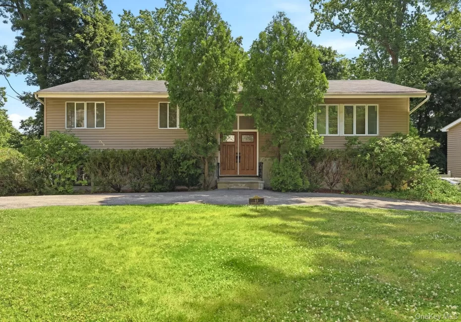 69 Crawford Terrace, New Rochelle, NY, 4 Bedrooms Bedrooms, 9 Rooms Rooms,3 BathroomsBathrooms,Residential,For Rent,Crawford,0,1017496 69 Crawford Terrace, New Rochelle, NY, 4 Bedrooms Bedrooms, 9 Rooms Rooms,3 BathroomsBathrooms,Residential,For Rent,Crawford,0,1017496