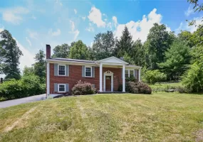 43 Sunset Terrace, Woodbury, NY, 3 Bedrooms Bedrooms, 9 Rooms Rooms,2 BathroomsBathrooms,Residential,For Rent,Sunset,0,965720 43 Sunset Terrace, Woodbury, NY, 3 Bedrooms Bedrooms, 9 Rooms Rooms,2 BathroomsBathrooms,Residential,For Rent,Sunset,0,965720