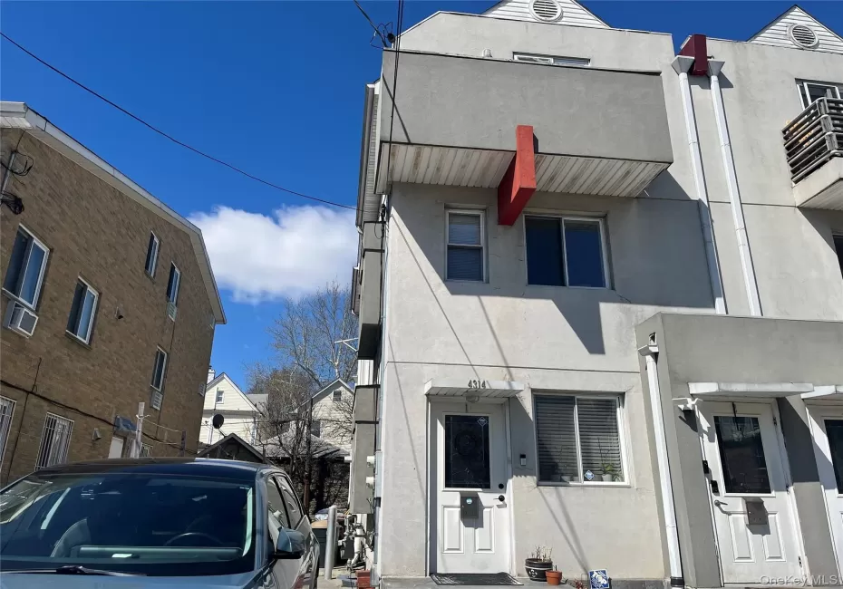 43-14 157 Street, New York, NY, 3 Bedrooms Bedrooms, 6 Rooms Rooms,1 BathroomBathrooms,Residential Lease,For Rent,157,0,1019460 43-14 157 Street, New York, NY, 3 Bedrooms Bedrooms, 6 Rooms Rooms,1 BathroomBathrooms,Residential Lease,For Rent,157,0,1019460
