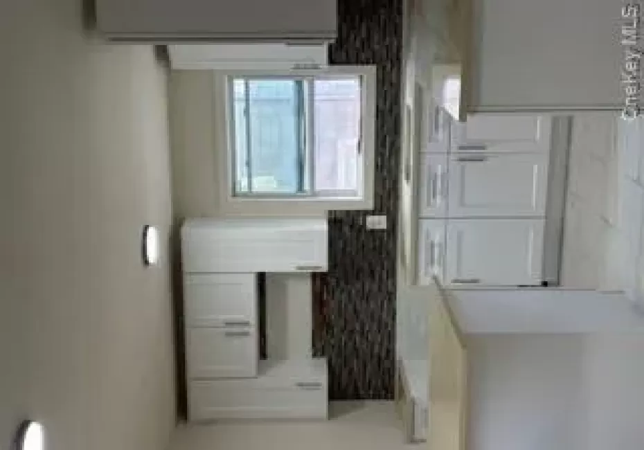 84 17th Street, Babylon, NY, 5 Bedrooms Bedrooms, 9 Rooms Rooms,2 BathroomsBathrooms,Residential,For Rent,17th,0,1019496 84 17th Street, Babylon, NY, 5 Bedrooms Bedrooms, 9 Rooms Rooms,2 BathroomsBathrooms,Residential,For Rent,17th,0,1019496