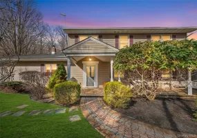 155 Roselawn Road, Woodbury, NY, 6 Bedrooms Bedrooms, 11 Rooms Rooms,4 BathroomsBathrooms,Residential,For Rent,Roselawn,0,976525 155 Roselawn Road, Woodbury, NY, 6 Bedrooms Bedrooms, 11 Rooms Rooms,4 BathroomsBathrooms,Residential,For Rent,Roselawn,0,976525