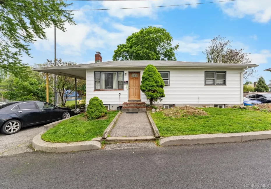 5 Coolidge Street, Haverstraw, NY, 4 Bedrooms Bedrooms, 9 Rooms Rooms,2 BathroomsBathrooms,Residential,For Rent,Coolidge,0,998559 5 Coolidge Street, Haverstraw, NY, 4 Bedrooms Bedrooms, 9 Rooms Rooms,2 BathroomsBathrooms,Residential,For Rent,Coolidge,0,998559