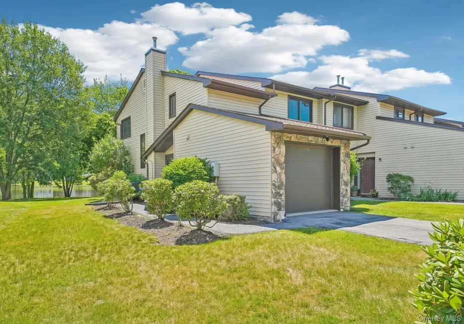174 Eagleton Drive, Chester Town, NY, 3 Bedrooms Bedrooms, 7 Rooms Rooms,2 BathroomsBathrooms,Residential,For Rent,Eagleton,0,1016117 174 Eagleton Drive, Chester Town, NY, 3 Bedrooms Bedrooms, 7 Rooms Rooms,2 BathroomsBathrooms,Residential,For Rent,Eagleton,0,1016117