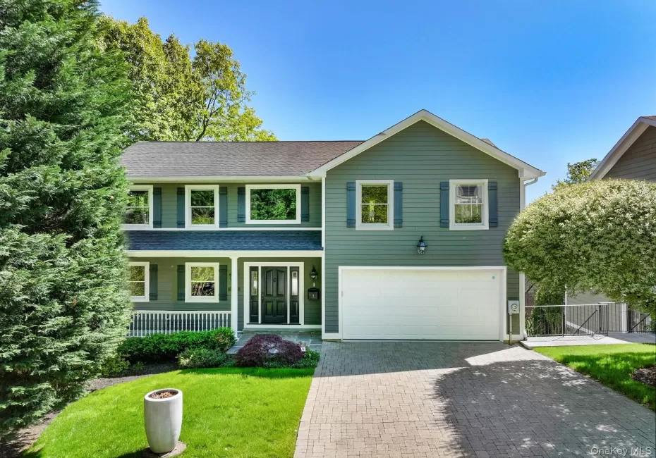 3 Lewis Avenue, Greenburgh, NY, 4 Bedrooms Bedrooms, 9 Rooms Rooms,3 BathroomsBathrooms,Residential,For Rent,Lewis,0,1001090 3 Lewis Avenue, Greenburgh, NY, 4 Bedrooms Bedrooms, 9 Rooms Rooms,3 BathroomsBathrooms,Residential,For Rent,Lewis,0,1001090