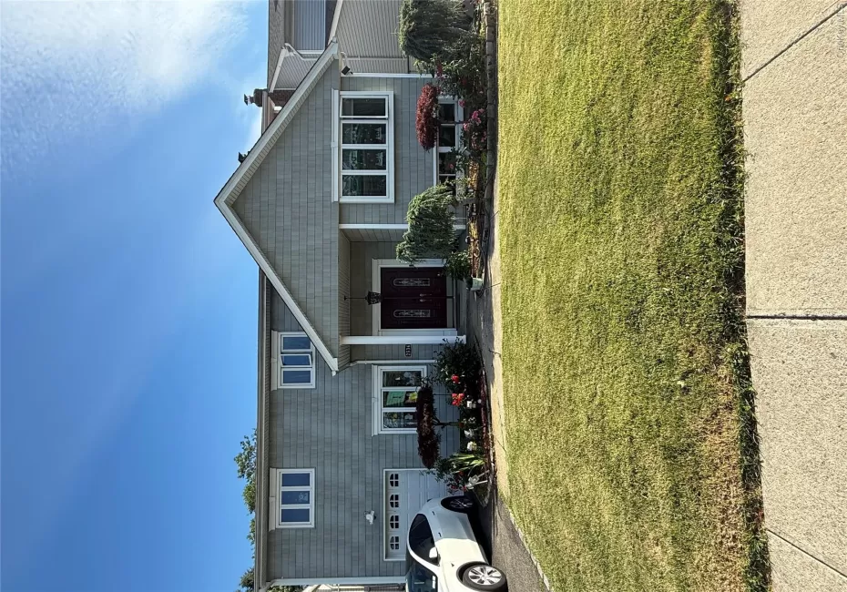 2534 Saw Mill Road, Hempstead, NY, 6 Bedrooms Bedrooms, 12 Rooms Rooms,2 BathroomsBathrooms,Residential,For Rent,Saw Mill,0,1018432 2534 Saw Mill Road, Hempstead, NY, 6 Bedrooms Bedrooms, 12 Rooms Rooms,2 BathroomsBathrooms,Residential,For Rent,Saw Mill,0,1018432