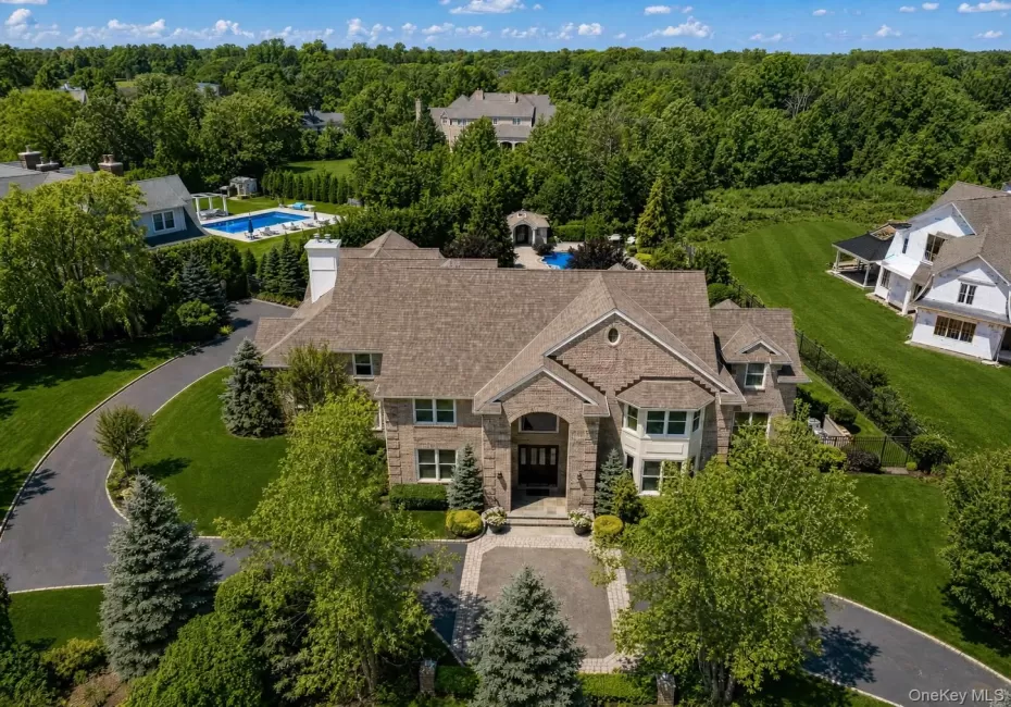 38 The Helm, Islip, NY, 5 Bedrooms Bedrooms, 16 Rooms Rooms,5 BathroomsBathrooms,Residential,For Rent,The Helm,0,959818 38 The Helm, Islip, NY, 5 Bedrooms Bedrooms, 16 Rooms Rooms,5 BathroomsBathrooms,Residential,For Rent,The Helm,0,959818
