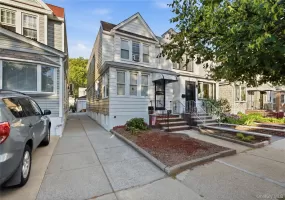 6915 66th Street, New York, NY, 3 Bedrooms Bedrooms, 8 Rooms Rooms,2 BathroomsBathrooms,Residential,For Rent,66th,0,1015477 6915 66th Street, New York, NY, 3 Bedrooms Bedrooms, 8 Rooms Rooms,2 BathroomsBathrooms,Residential,For Rent,66th,0,1015477