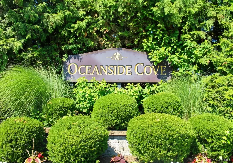 100 Daly Boulevard, Hempstead, NY, 1 Bedroom Bedrooms, 5 Rooms Rooms,1 BathroomBathrooms,Residential,For Rent,Daly Boulevard,0,1019475 100 Daly Boulevard, Hempstead, NY, 1 Bedroom Bedrooms, 5 Rooms Rooms,1 BathroomBathrooms,Residential,For Rent,Daly Boulevard,0,1019475