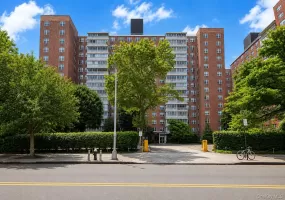 4310 Kissena Boulevard, New York, NY, 2 Bedrooms Bedrooms, 5 Rooms Rooms,1 BathroomBathrooms,Residential,For Rent,Kissena,0,1019503 4310 Kissena Boulevard, New York, NY, 2 Bedrooms Bedrooms, 5 Rooms Rooms,1 BathroomBathrooms,Residential,For Rent,Kissena,0,1019503