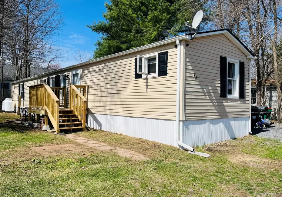 723 Beekman Road, Beekman, NY, 3 Bedrooms Bedrooms, 7 Rooms Rooms,2 BathroomsBathrooms,Residential,For Rent,Beekman,0,1019530 723 Beekman Road, Beekman, NY, 3 Bedrooms Bedrooms, 7 Rooms Rooms,2 BathroomsBathrooms,Residential,For Rent,Beekman,0,1019530