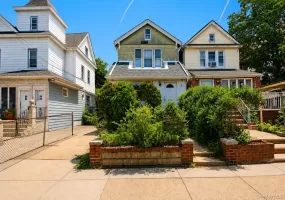 91-20 87 Street, New York, NY, 3 Bedrooms Bedrooms, 7 Rooms Rooms,1 BathroomBathrooms,Residential,For Rent,87,0,1019423 91-20 87 Street, New York, NY, 3 Bedrooms Bedrooms, 7 Rooms Rooms,1 BathroomBathrooms,Residential,For Rent,87,0,1019423