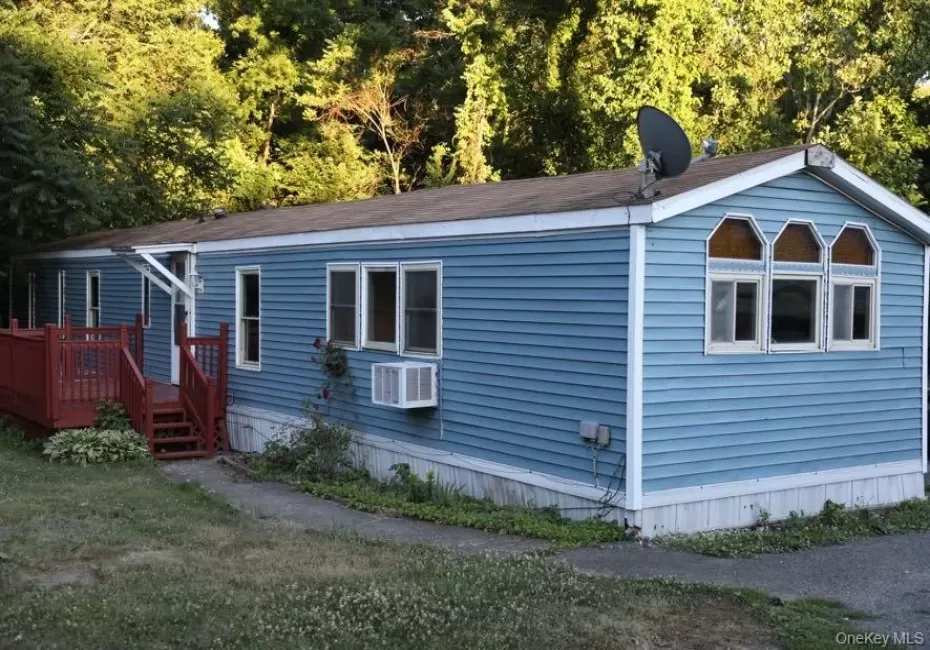 116 New Road, Marlboro, NY, 2 Bedrooms Bedrooms, 6 Rooms Rooms,2 BathroomsBathrooms,Residential,For Rent,New,0,1019262 116 New Road, Marlboro, NY, 2 Bedrooms Bedrooms, 6 Rooms Rooms,2 BathroomsBathrooms,Residential,For Rent,New,0,1019262
