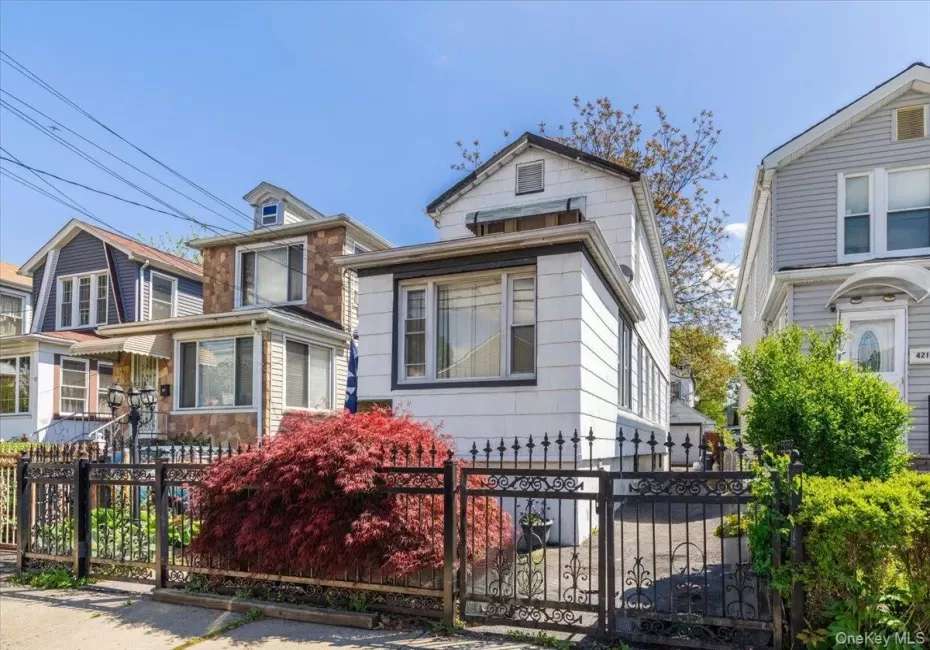 4212 Wilder Avenue, New York, NY, 4 Bedrooms Bedrooms, 9 Rooms Rooms,2 BathroomsBathrooms,Residential,For Rent,Wilder,0,1019555 4212 Wilder Avenue, New York, NY, 4 Bedrooms Bedrooms, 9 Rooms Rooms,2 BathroomsBathrooms,Residential,For Rent,Wilder,0,1019555
