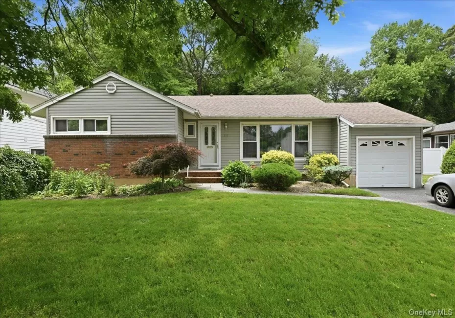 578 Richmond Road, Hempstead, NY, 3 Bedrooms Bedrooms, 6 Rooms Rooms,2 BathroomsBathrooms,Residential,For Rent,Richmond,0,1017825 578 Richmond Road, Hempstead, NY, 3 Bedrooms Bedrooms, 6 Rooms Rooms,2 BathroomsBathrooms,Residential,For Rent,Richmond,0,1017825