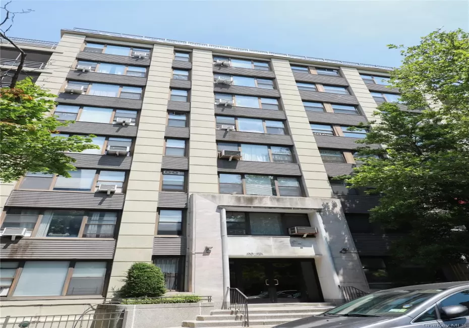 98-25 64th Road, New York, NY, 1 Bedroom Bedrooms, 4 Rooms Rooms,1 BathroomBathrooms,Residential,For Rent,64th,0,1019587 98-25 64th Road, New York, NY, 1 Bedroom Bedrooms, 4 Rooms Rooms,1 BathroomBathrooms,Residential,For Rent,64th,0,1019587