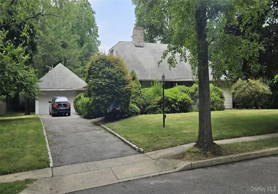 65 Saddle Lane, North Hempstead, NY, 3 Bedrooms Bedrooms, 5 Rooms Rooms,2 BathroomsBathrooms,Residential,For Rent,Saddle,0,1018137 65 Saddle Lane, North Hempstead, NY, 3 Bedrooms Bedrooms, 5 Rooms Rooms,2 BathroomsBathrooms,Residential,For Rent,Saddle,0,1018137