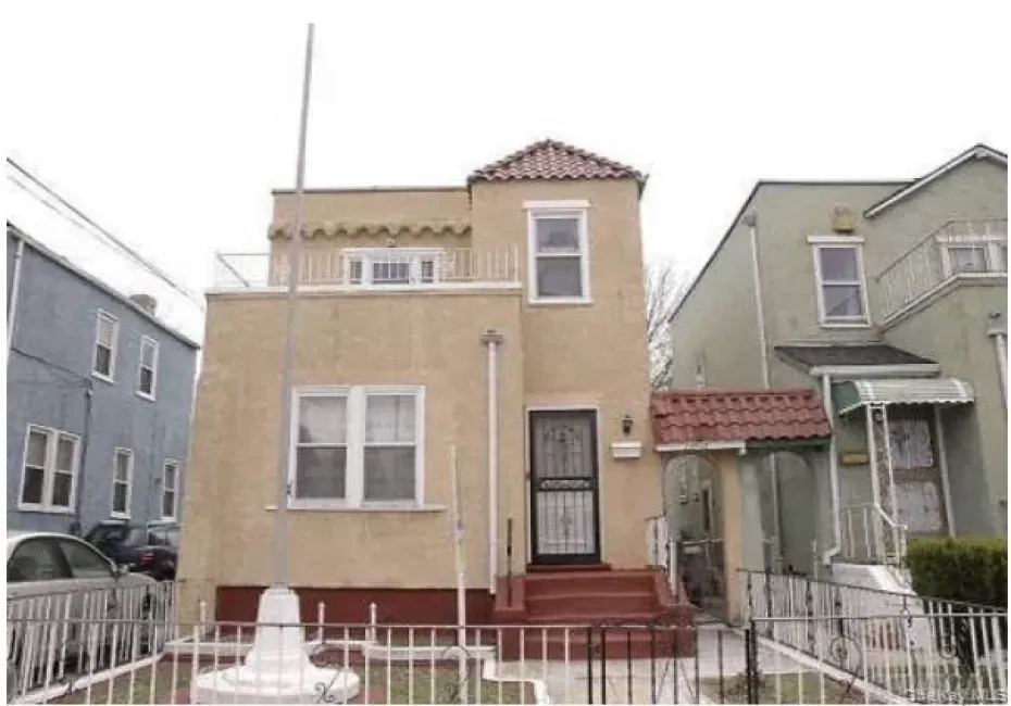 13415 232nd Street, New York, NY, 6 Bedrooms Bedrooms, 9 Rooms Rooms,3 BathroomsBathrooms,Residential,For Rent,232nd,0,1019270 13415 232nd Street, New York, NY, 6 Bedrooms Bedrooms, 9 Rooms Rooms,3 BathroomsBathrooms,Residential,For Rent,232nd,0,1019270