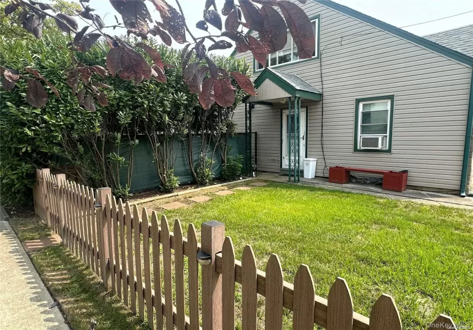 272 Lincoln Boulevard, Long Beach, NY, 2 Rooms Rooms,1 BathroomBathrooms,Residential Lease,For Rent,Lincoln,0,1019885 272 Lincoln Boulevard, Long Beach, NY, 2 Rooms Rooms,1 BathroomBathrooms,Residential Lease,For Rent,Lincoln,0,1019885