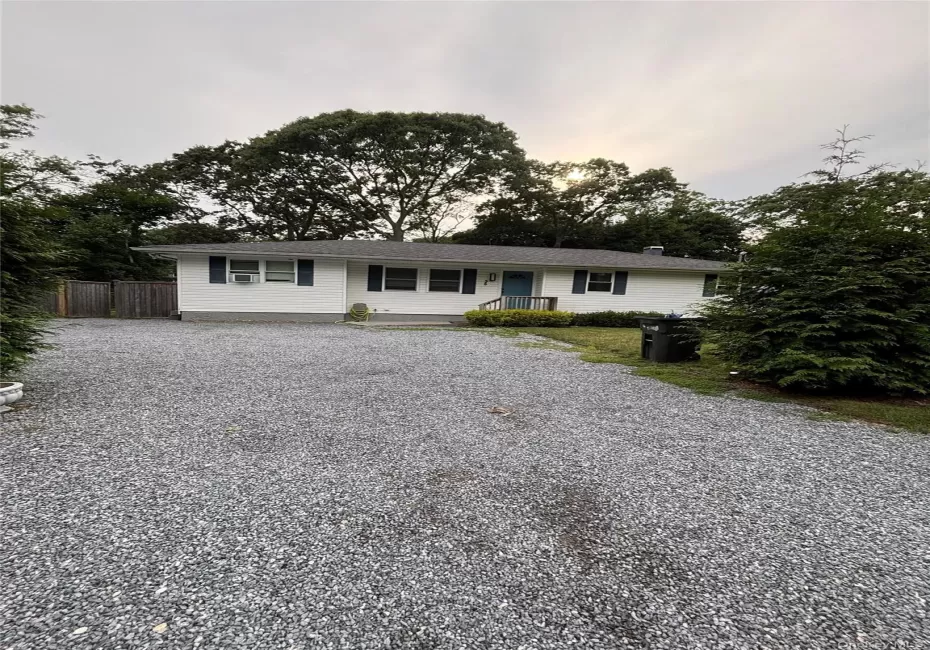 38 Vernon Avenue, Brookhaven, NY, 4 Bedrooms Bedrooms, 7 Rooms Rooms,3 BathroomsBathrooms,Residential,For Rent,Vernon,0,1019826 38 Vernon Avenue, Brookhaven, NY, 4 Bedrooms Bedrooms, 7 Rooms Rooms,3 BathroomsBathrooms,Residential,For Rent,Vernon,0,1019826