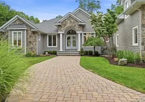 58 South Path, Riverhead, NY, 6 Bedrooms Bedrooms, 14 Rooms Rooms,5 BathroomsBathrooms,Residential,For Rent,South,0,1006261 58 South Path, Riverhead, NY, 6 Bedrooms Bedrooms, 14 Rooms Rooms,5 BathroomsBathrooms,Residential,For Rent,South,0,1006261