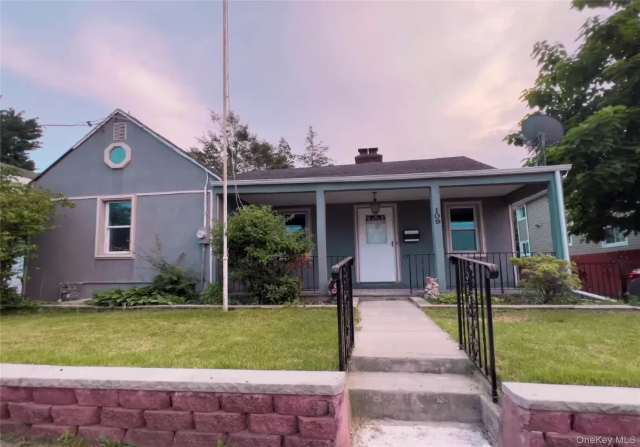 109 L Street, Hempstead, NY, 3 Bedrooms Bedrooms, 7 Rooms Rooms,2 BathroomsBathrooms,Residential Lease,For Rent,L,0,1020094 109 L Street, Hempstead, NY, 3 Bedrooms Bedrooms, 7 Rooms Rooms,2 BathroomsBathrooms,Residential Lease,For Rent,L,0,1020094