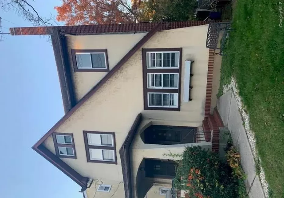 46 Orchard Street, Oyster Bay, NY, 2 Bedrooms Bedrooms, 4 Rooms Rooms,1 BathroomBathrooms,Residential Lease,For Rent,Orchard,0,1020343 46 Orchard Street, Oyster Bay, NY, 2 Bedrooms Bedrooms, 4 Rooms Rooms,1 BathroomBathrooms,Residential Lease,For Rent,Orchard,0,1020343