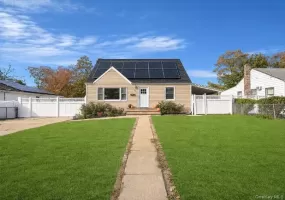 14 Sylvan Street, Islip, NY, 4 Bedrooms Bedrooms, 10 Rooms Rooms,3 BathroomsBathrooms,Residential,For Rent,Sylvan,0,1016162 14 Sylvan Street, Islip, NY, 4 Bedrooms Bedrooms, 10 Rooms Rooms,3 BathroomsBathrooms,Residential,For Rent,Sylvan,0,1016162