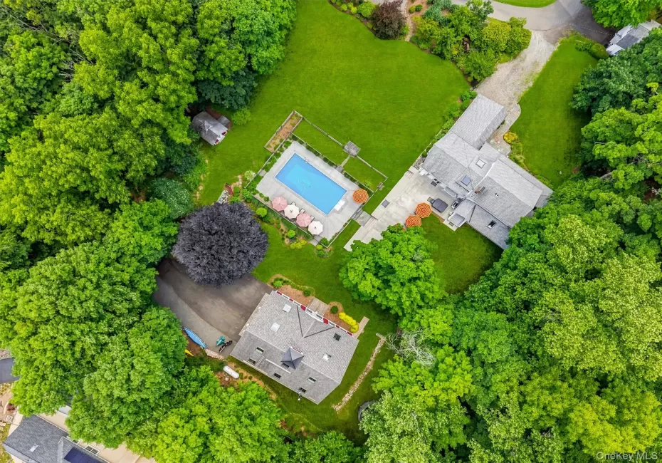 324 Haverstraw Road, Ramapo, NY, 5 Bedrooms Bedrooms, 9 Rooms Rooms,2 BathroomsBathrooms,Residential,For Rent,Haverstraw,0,1000626 324 Haverstraw Road, Ramapo, NY, 5 Bedrooms Bedrooms, 9 Rooms Rooms,2 BathroomsBathrooms,Residential,For Rent,Haverstraw,0,1000626