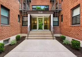 75-05 210th Street, New York, NY, 1 Bedroom Bedrooms, 5 Rooms Rooms,1 BathroomBathrooms,Residential,For Rent,210th,0,1016525 75-05 210th Street, New York, NY, 1 Bedroom Bedrooms, 5 Rooms Rooms,1 BathroomBathrooms,Residential,For Rent,210th,0,1016525
