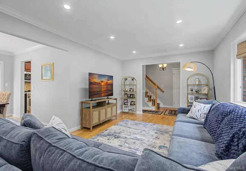 24 Fairview Lane, Orangetown, NY, 3 Bedrooms Bedrooms, 7 Rooms Rooms,1 BathroomBathrooms,Residential,For Rent,Fairview,0,1019307 24 Fairview Lane, Orangetown, NY, 3 Bedrooms Bedrooms, 7 Rooms Rooms,1 BathroomBathrooms,Residential,For Rent,Fairview,0,1019307
