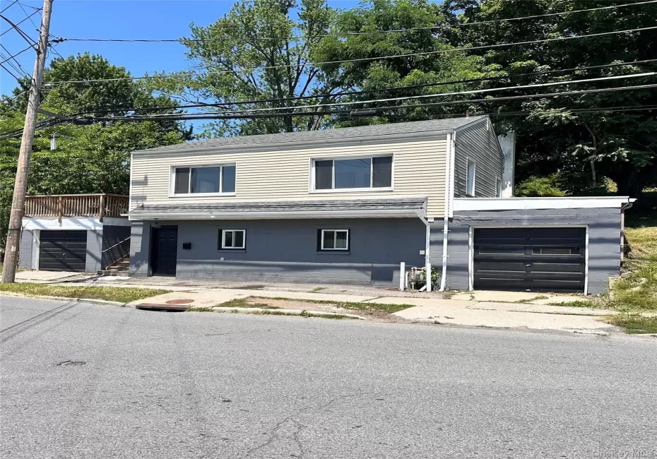 152 Smith Street. 152 Smith Street.