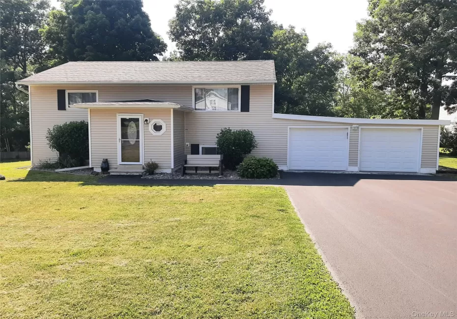 532 Washington Avenue, Newburgh (town), NY, 3 Bedrooms Bedrooms, 8 Rooms Rooms,2 BathroomsBathrooms,Residential,For Rent,Washington,0,1020018 532 Washington Avenue, Newburgh (town), NY, 3 Bedrooms Bedrooms, 8 Rooms Rooms,2 BathroomsBathrooms,Residential,For Rent,Washington,0,1020018