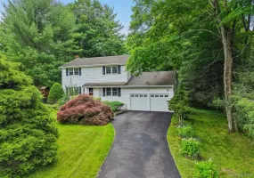 5 Lacona Road, Carmel, NY, 4 Bedrooms Bedrooms, 10 Rooms Rooms,1 BathroomBathrooms,Residential,For Rent,Lacona,0,1019218 5 Lacona Road, Carmel, NY, 4 Bedrooms Bedrooms, 10 Rooms Rooms,1 BathroomBathrooms,Residential,For Rent,Lacona,0,1019218