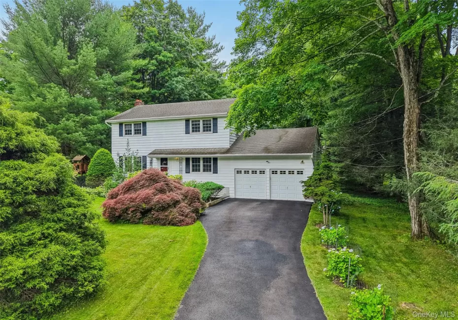 5 Lacona Road, Carmel, NY, 4 Bedrooms Bedrooms, 10 Rooms Rooms,1 BathroomBathrooms,Residential,For Rent,Lacona,0,1019218 5 Lacona Road, Carmel, NY, 4 Bedrooms Bedrooms, 10 Rooms Rooms,1 BathroomBathrooms,Residential,For Rent,Lacona,0,1019218