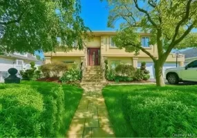 62 Walnut Road, Hempstead, NY, 4 Bedrooms Bedrooms, 12 Rooms Rooms,3 BathroomsBathrooms,Residential,For Rent,Walnut,0,1018236 62 Walnut Road, Hempstead, NY, 4 Bedrooms Bedrooms, 12 Rooms Rooms,3 BathroomsBathrooms,Residential,For Rent,Walnut,0,1018236