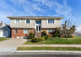 255 Delaware Avenue, Hempstead, NY, 5 Bedrooms Bedrooms, 9 Rooms Rooms,3 BathroomsBathrooms,Residential Lease,For Rent,Delaware,0,1019808 255 Delaware Avenue, Hempstead, NY, 5 Bedrooms Bedrooms, 9 Rooms Rooms,3 BathroomsBathrooms,Residential Lease,For Rent,Delaware,0,1019808