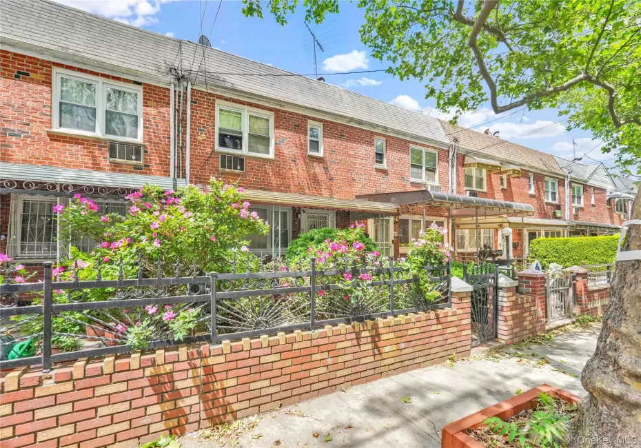 644 59th Street, New York, NY, 3 Bedrooms Bedrooms, 5 Rooms Rooms,2 BathroomsBathrooms,Residential,For Rent,59th,0,1014044 644 59th Street, New York, NY, 3 Bedrooms Bedrooms, 5 Rooms Rooms,2 BathroomsBathrooms,Residential,For Rent,59th,0,1014044