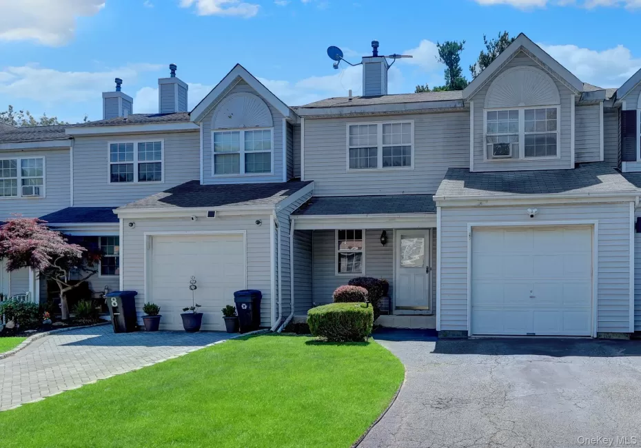 6 Beech Street, Islip, NY, 2 Bedrooms Bedrooms, 8 Rooms Rooms,1 BathroomBathrooms,Residential,For Rent,Beech,0,1019838 6 Beech Street, Islip, NY, 2 Bedrooms Bedrooms, 8 Rooms Rooms,1 BathroomBathrooms,Residential,For Rent,Beech,0,1019838