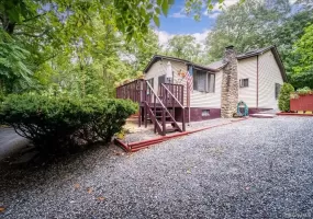 13 Laurel Trail, Monroe, NY, 3 Bedrooms Bedrooms, 5 Rooms Rooms,1 BathroomBathrooms,Residential Lease,For Rent,Laurel,0,1020334 13 Laurel Trail, Monroe, NY, 3 Bedrooms Bedrooms, 5 Rooms Rooms,1 BathroomBathrooms,Residential Lease,For Rent,Laurel,0,1020334