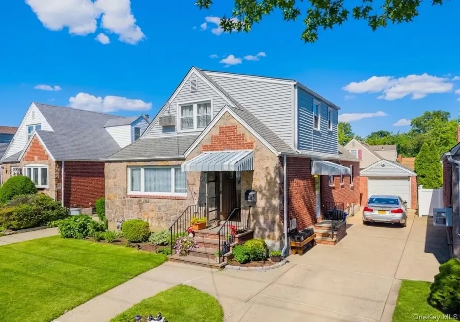 16 Elton Road, Hempstead, NY, 4 Bedrooms Bedrooms, 8 Rooms Rooms,3 BathroomsBathrooms,Residential,For Rent,Elton,0,1020154 16 Elton Road, Hempstead, NY, 4 Bedrooms Bedrooms, 8 Rooms Rooms,3 BathroomsBathrooms,Residential,For Rent,Elton,0,1020154
