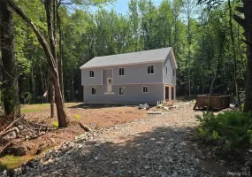 220 Rock Ridge Drive, Thompson, NY, 3 Bedrooms Bedrooms, 6 Rooms Rooms,3 BathroomsBathrooms,Residential,For Rent,Rock Ridge,0,1020264 220 Rock Ridge Drive, Thompson, NY, 3 Bedrooms Bedrooms, 6 Rooms Rooms,3 BathroomsBathrooms,Residential,For Rent,Rock Ridge,0,1020264