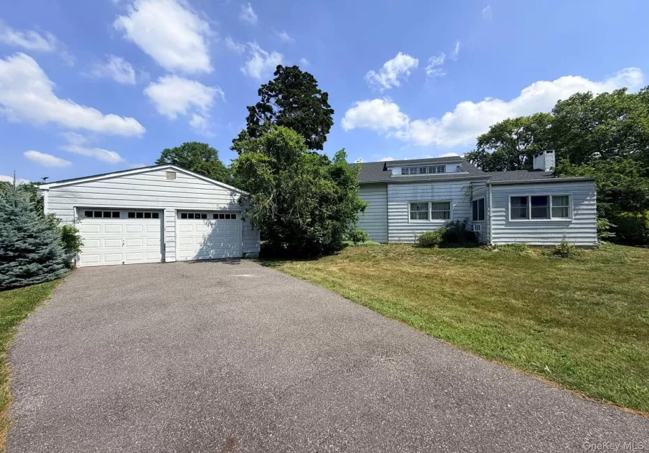 126 Eaton Lane, Islip, NY, 4 Bedrooms Bedrooms, 8 Rooms Rooms,2 BathroomsBathrooms,Residential,For Rent,Eaton,0,1020365 126 Eaton Lane, Islip, NY, 4 Bedrooms Bedrooms, 8 Rooms Rooms,2 BathroomsBathrooms,Residential,For Rent,Eaton,0,1020365