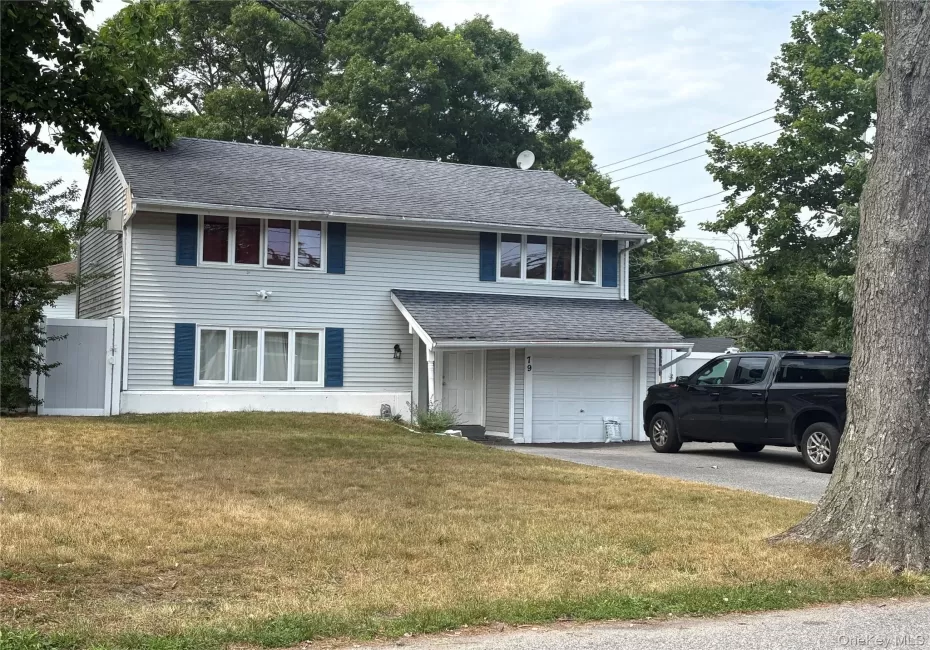 79 Fig Street, Islip, NY, 5 Bedrooms Bedrooms, 8 Rooms Rooms,3 BathroomsBathrooms,Residential,For Rent,Fig,0,1020472 79 Fig Street, Islip, NY, 5 Bedrooms Bedrooms, 8 Rooms Rooms,3 BathroomsBathrooms,Residential,For Rent,Fig,0,1020472